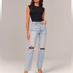Abercrombie & Fitch Curve Love High Rise Dad Jean Size 28 Long Light Acid Wash
